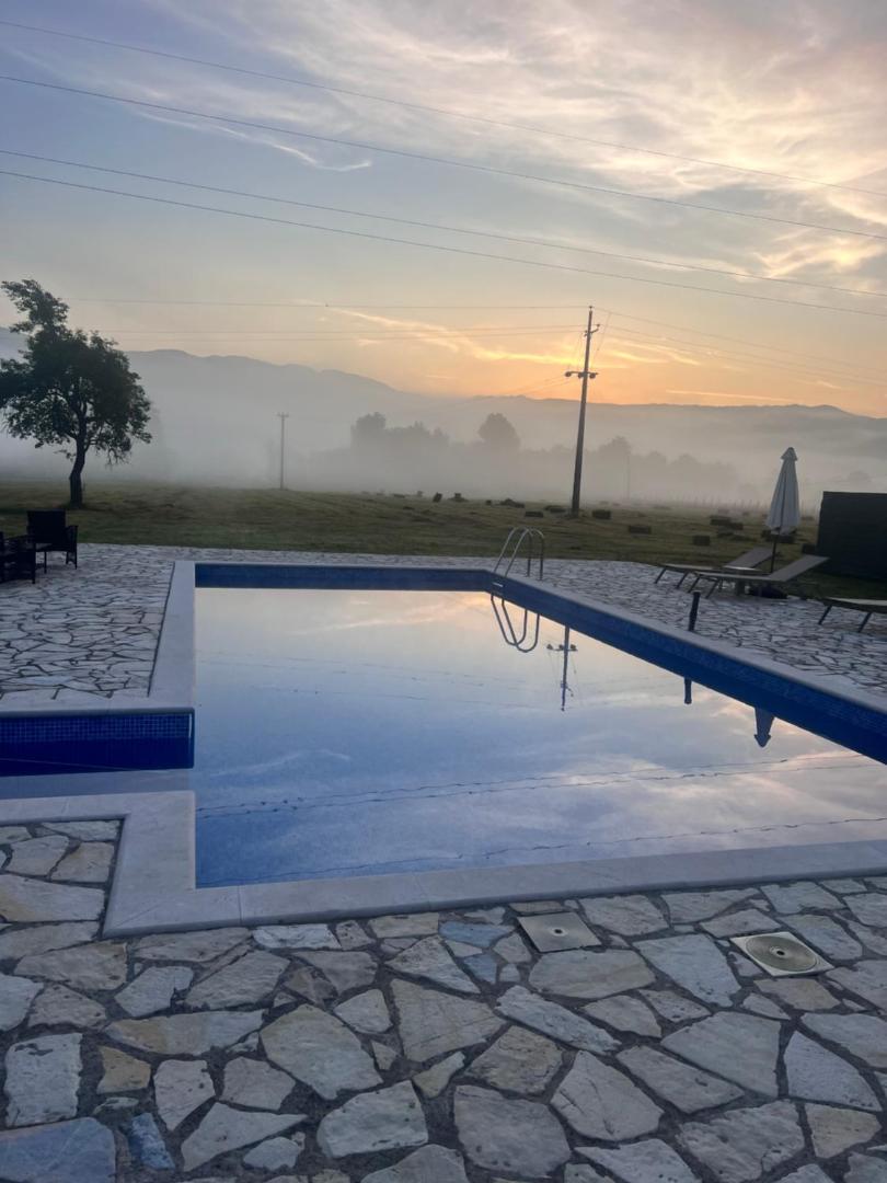 Bilde 2: Pool & River House - Lazara