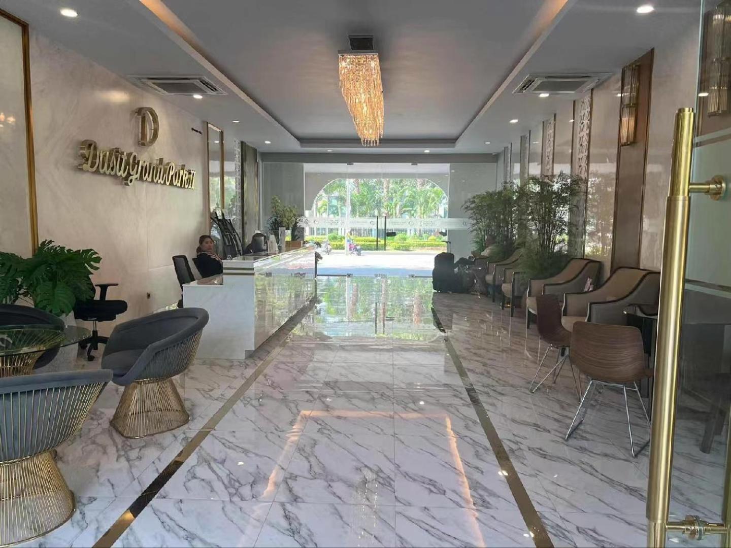 Photo 3 : 芭堤雅爱意满满酒店式公寓高档水系全新中文可做饭