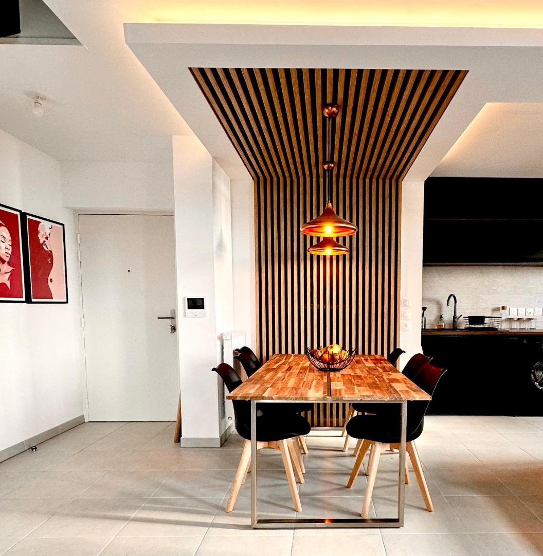 Kuva 8: Duplex - Vue Mer exceptionnelle - Quartier Euromed-avec Box