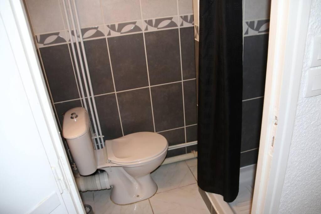 Studio 82, Héliopolis FGH au Village naturiste的照片2