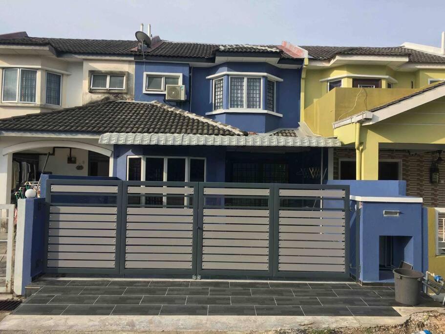 Fotografia 8: 4BR Landed House Bandar Baru Bangi - All bedrooms AC, Wi-Fi