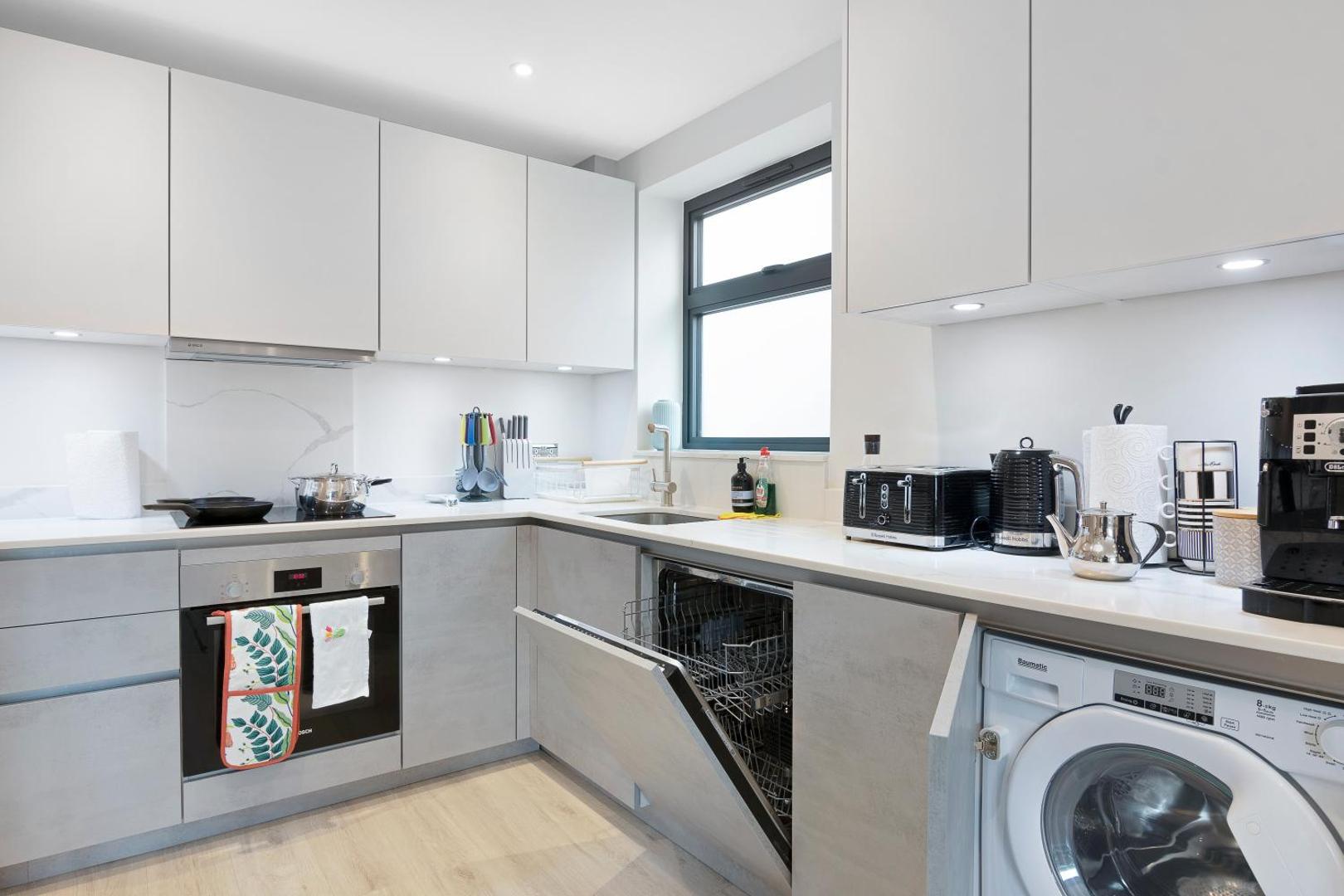 Spacious, 3 bedroom, 2 bathroom, Surbitonの写真10