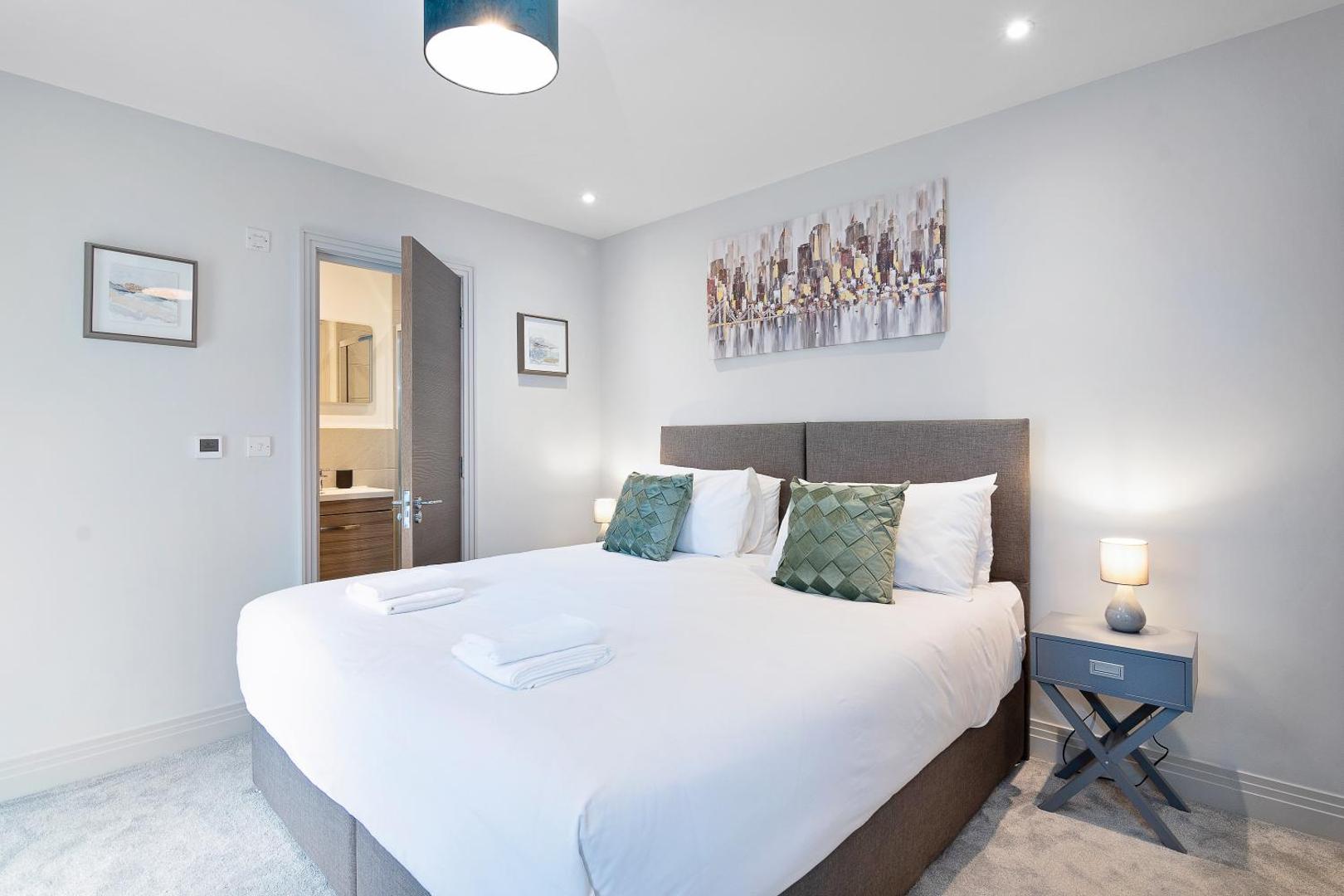 Spacious, 3 bedroom, 2 bathroom, Surbitonの写真2