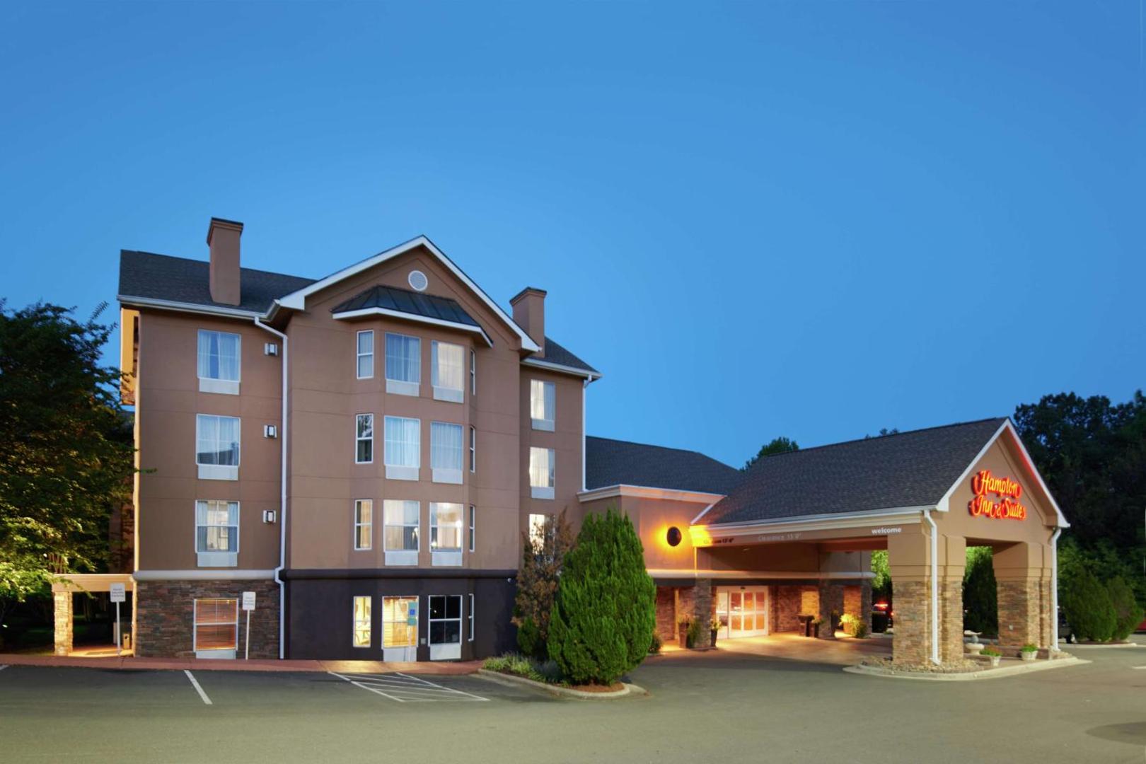 Hampton Inn & Suites Chapel Hill/Durhamの写真3