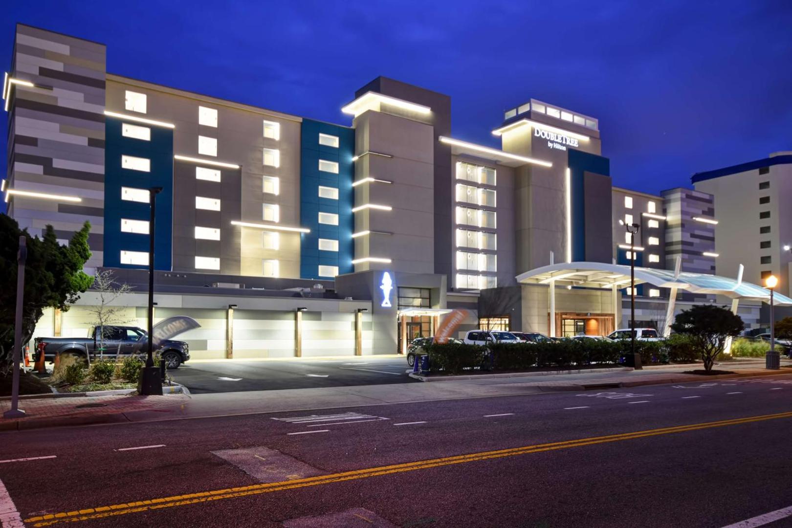 Zdjęcie 2: DoubleTree by Hilton Oceanfront Virginia Beach