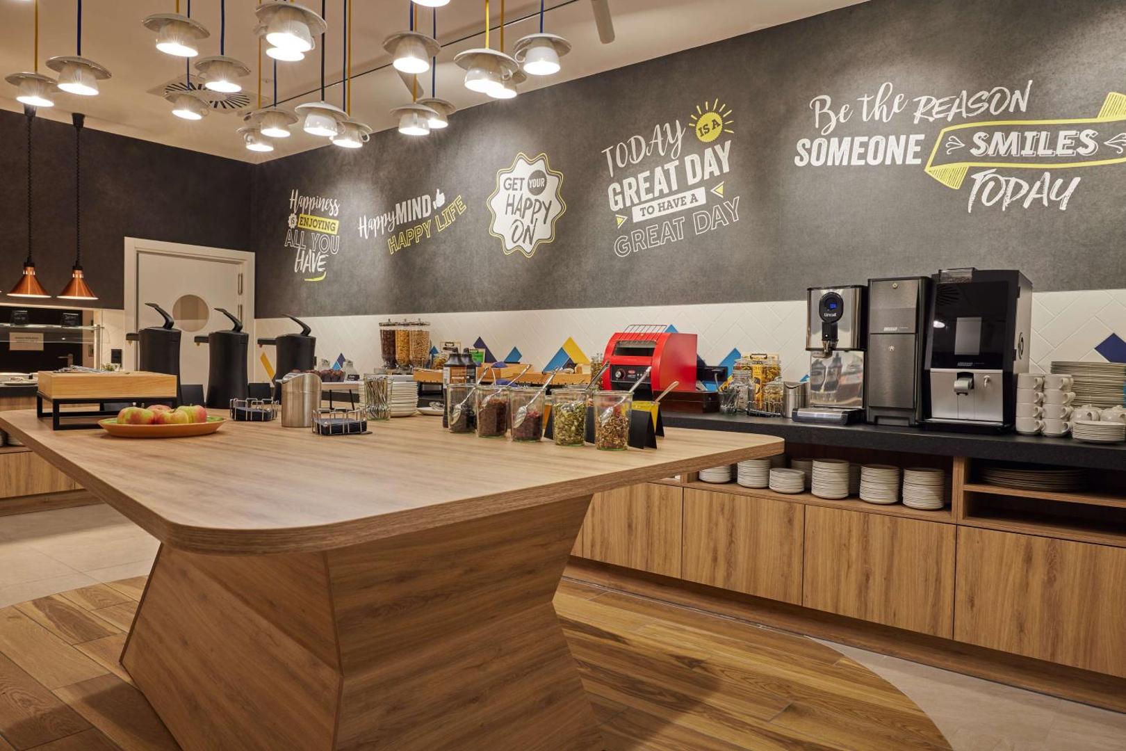 Photo 5 : Hampton By Hilton Poznan Swarzedz