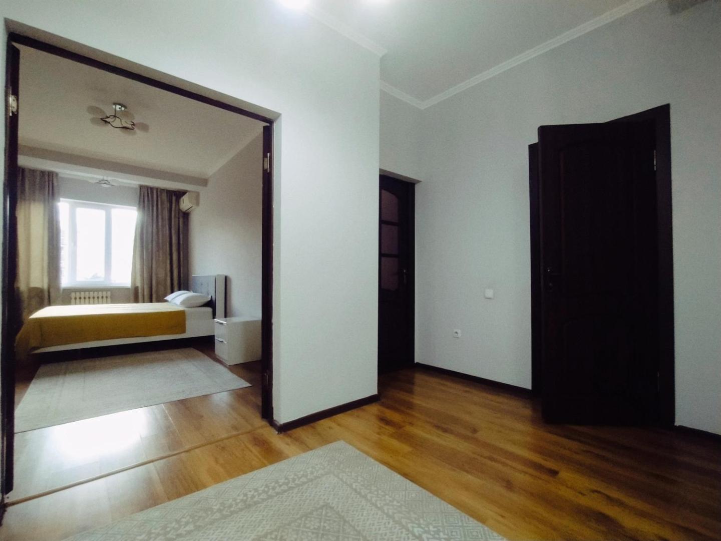 Zdjęcie 6: AURA on Turusbekova street 124