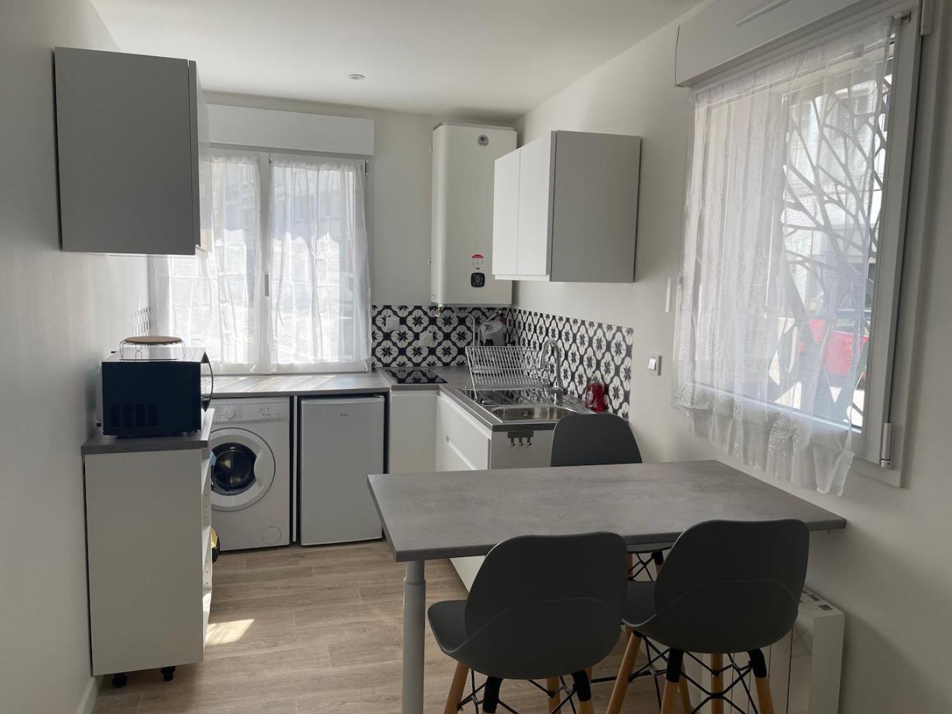 Foto 6: Studio récent, entièrement équipé, proche Chantiers et Airbus