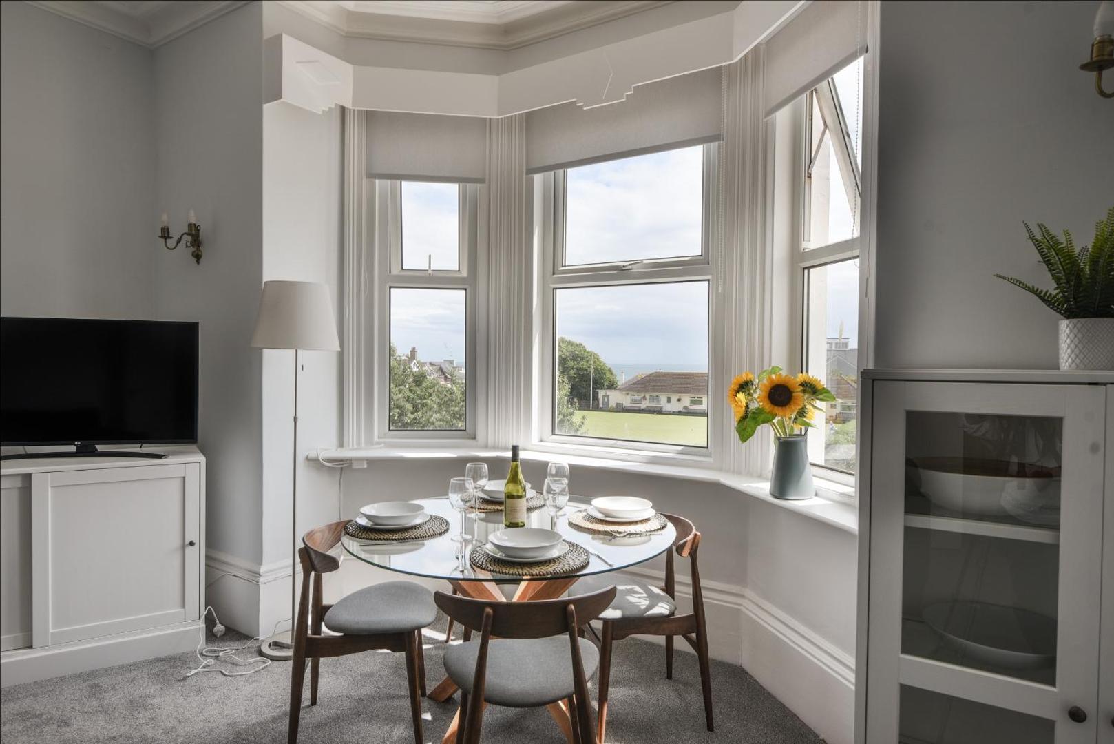 Foto 4: Flat 2, 10 Seafield Road