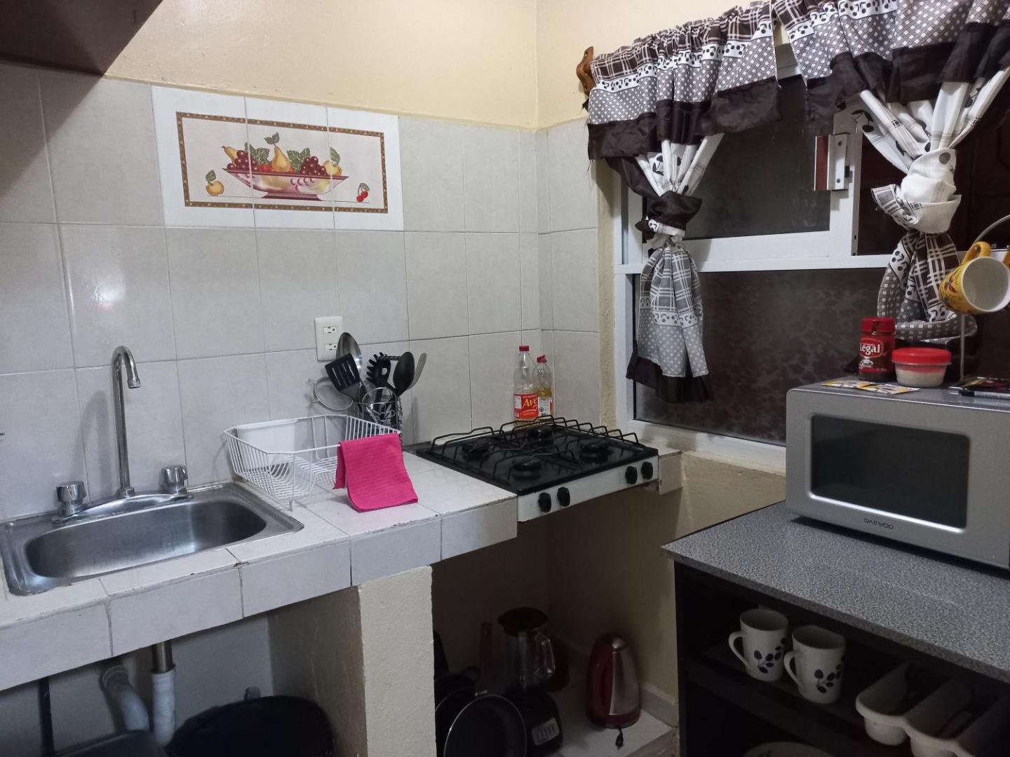 Cómodo & confortable apartamento. 5 minutos del aeropuertoの写真10