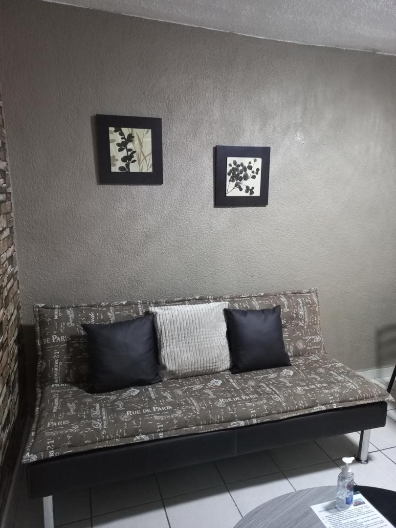 Cómodo & confortable apartamento. 5 minutos del aeropuertoの写真3