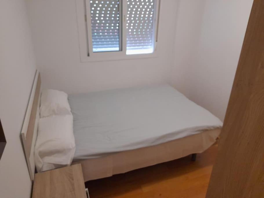 Billede 7: 2F, Aire Acond, 85m2, 2 dormit mas sofá cama, 6 huéspedes, WIFI gratis