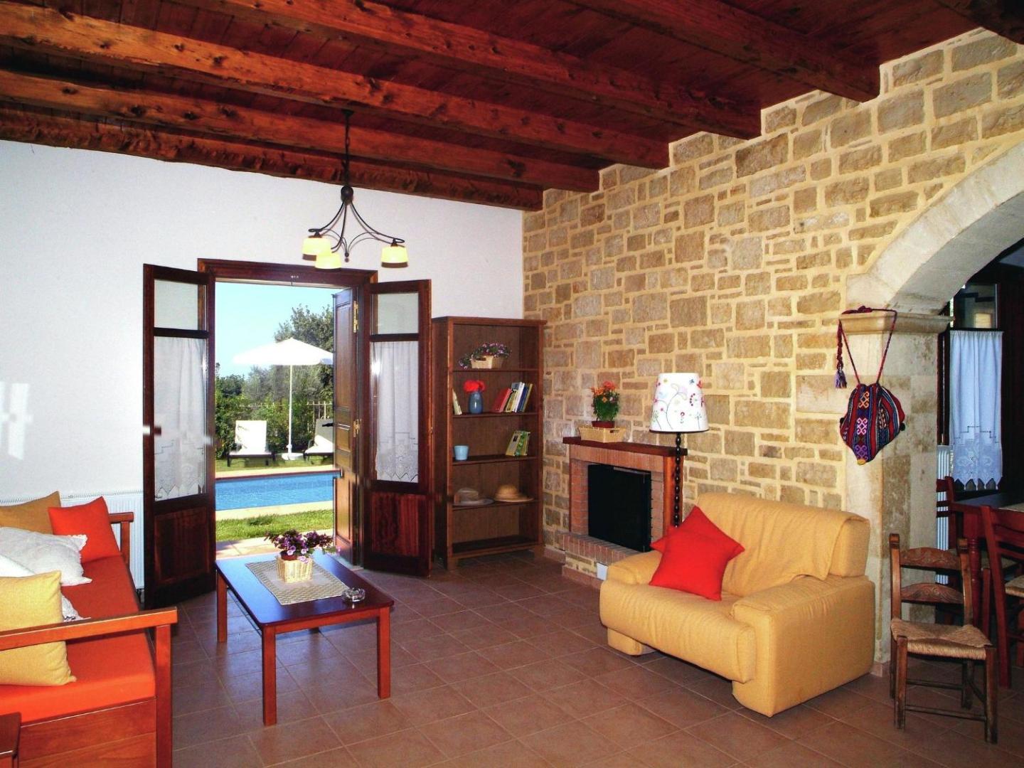 Foto 2: Villa in Prines with Cretan Sea Views