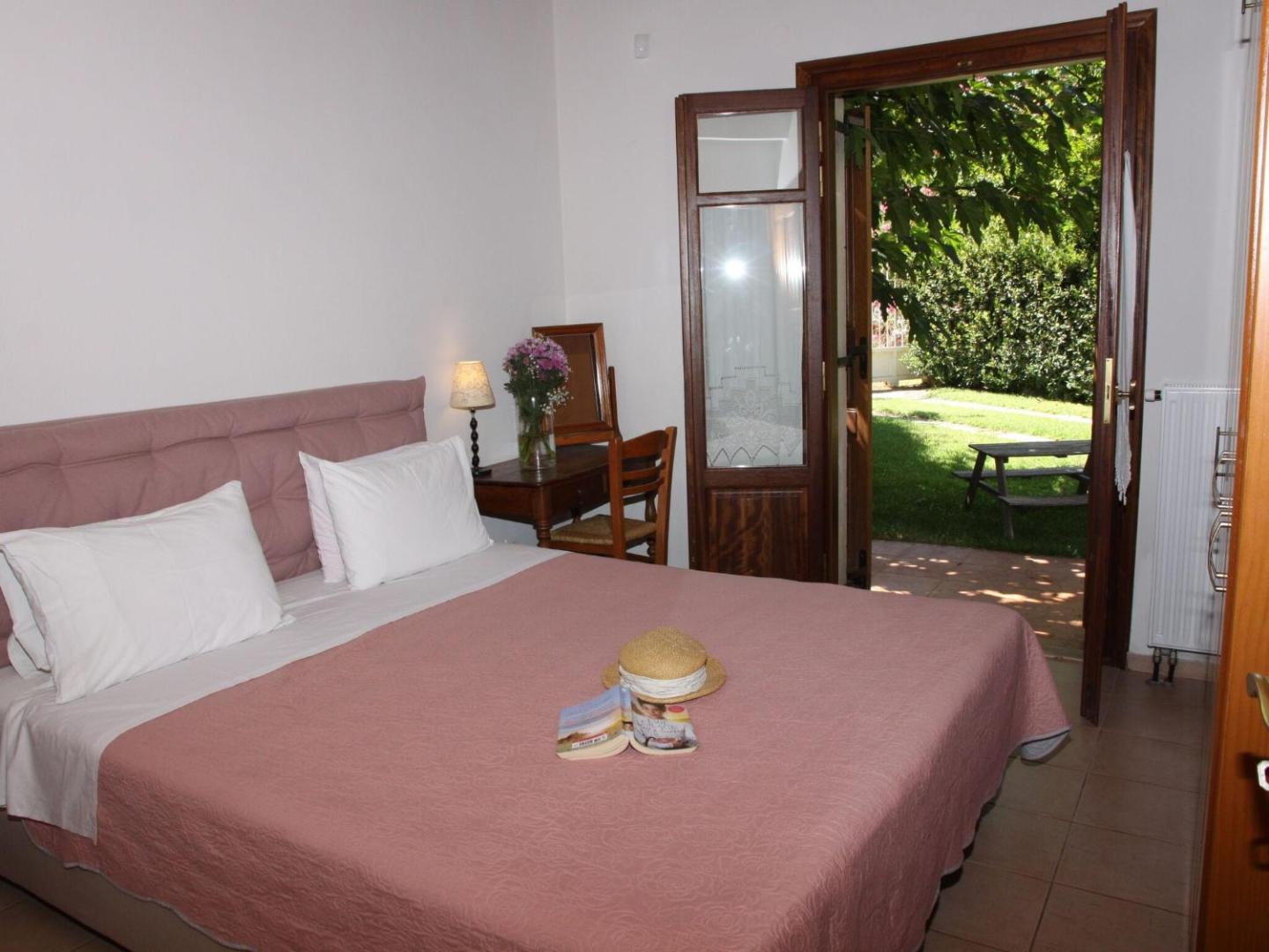 Foto 3: Villa in Prines with Cretan Sea Views