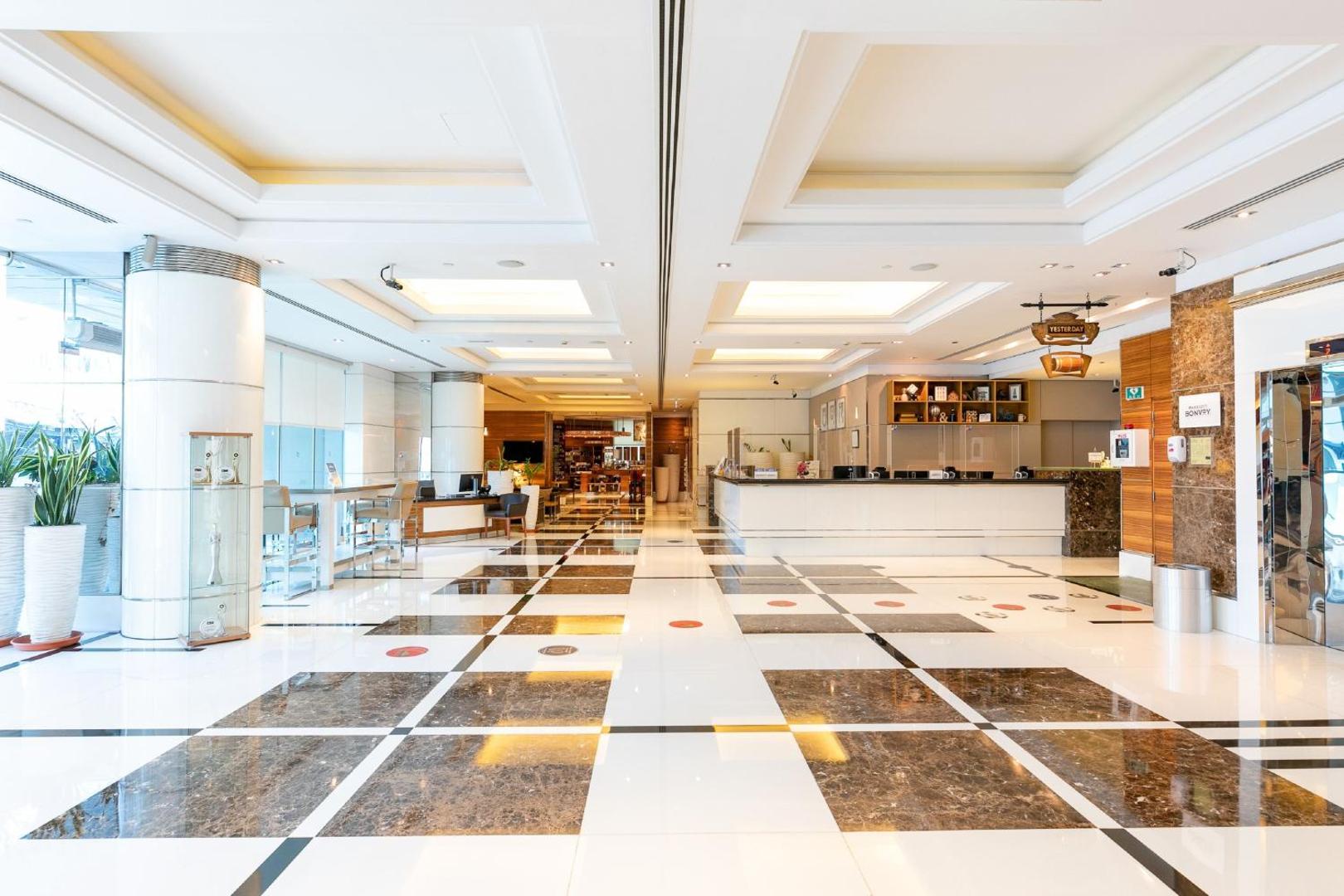 Foto 4: Four Points by Sheraton Bur Dubai