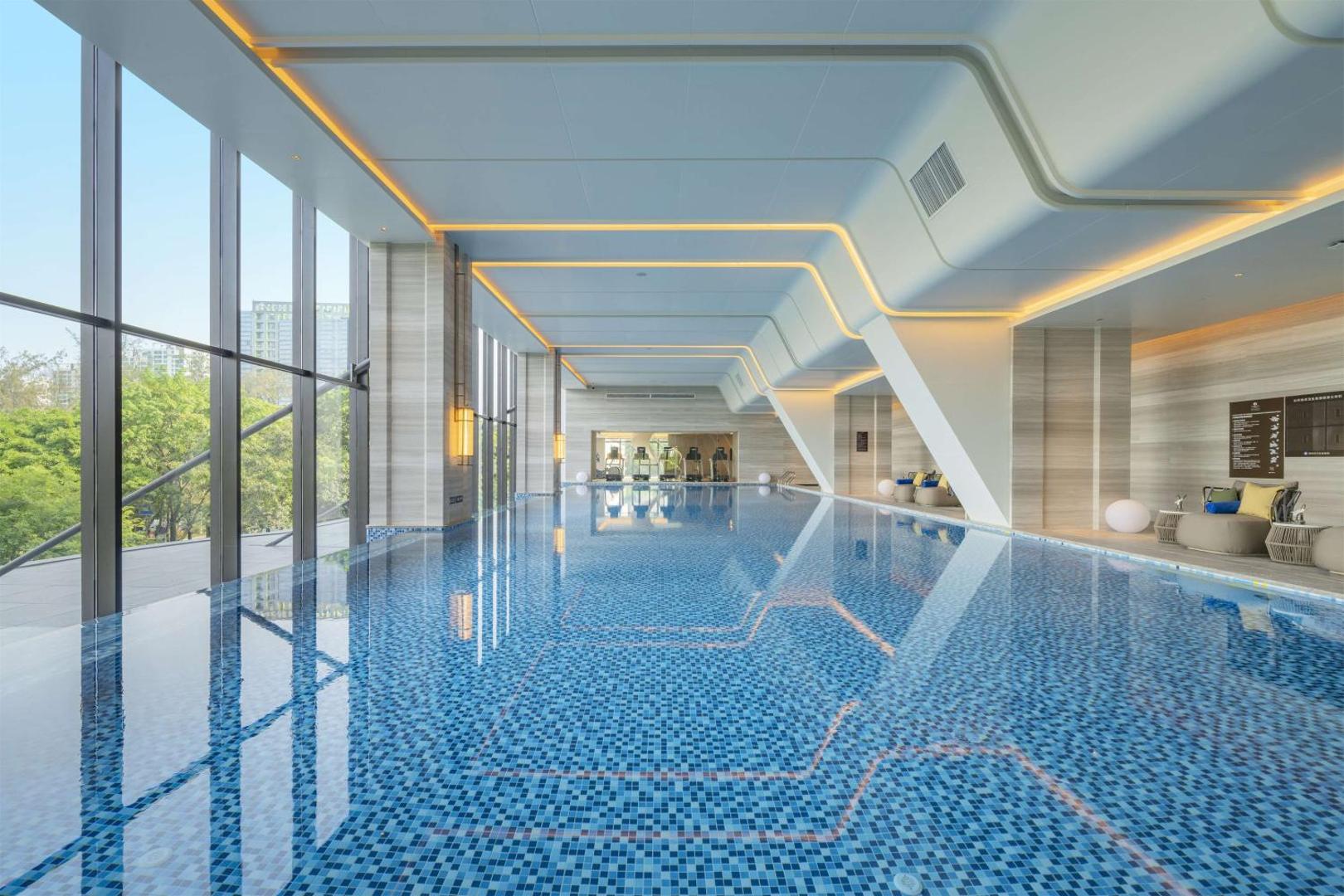 Foto 2: DoubleTree By Hilton Shenzhen Nanshan Hotel & Residences