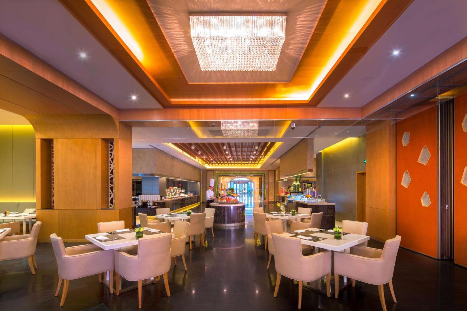 Фотография 6: DoubleTree by Hilton Ningbo - Chunxiao