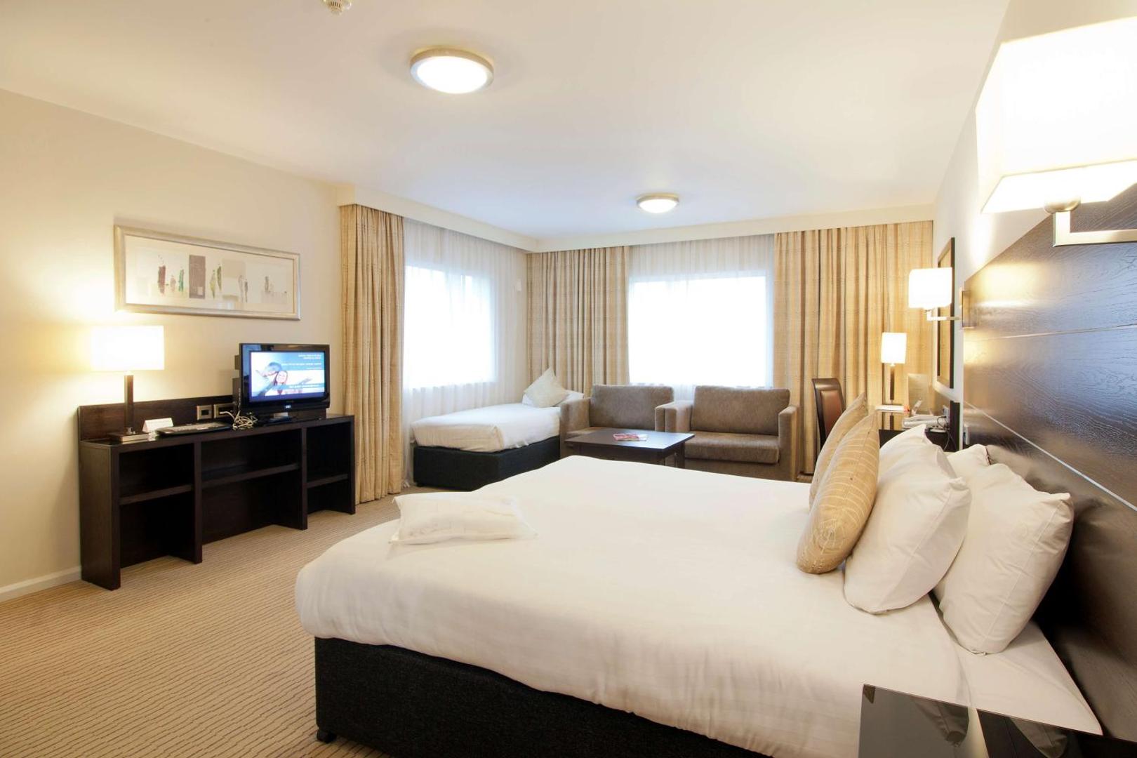 Bild 18: DoubleTree by Hilton London Heathrow Airport