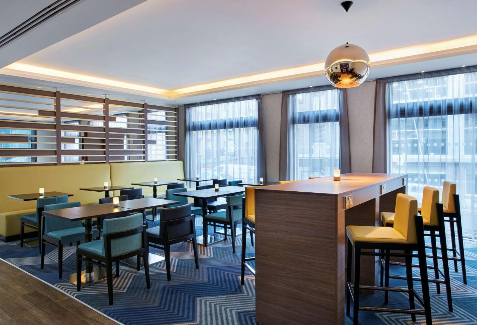 Фотография 5: Hampton by Hilton Glasgow Central