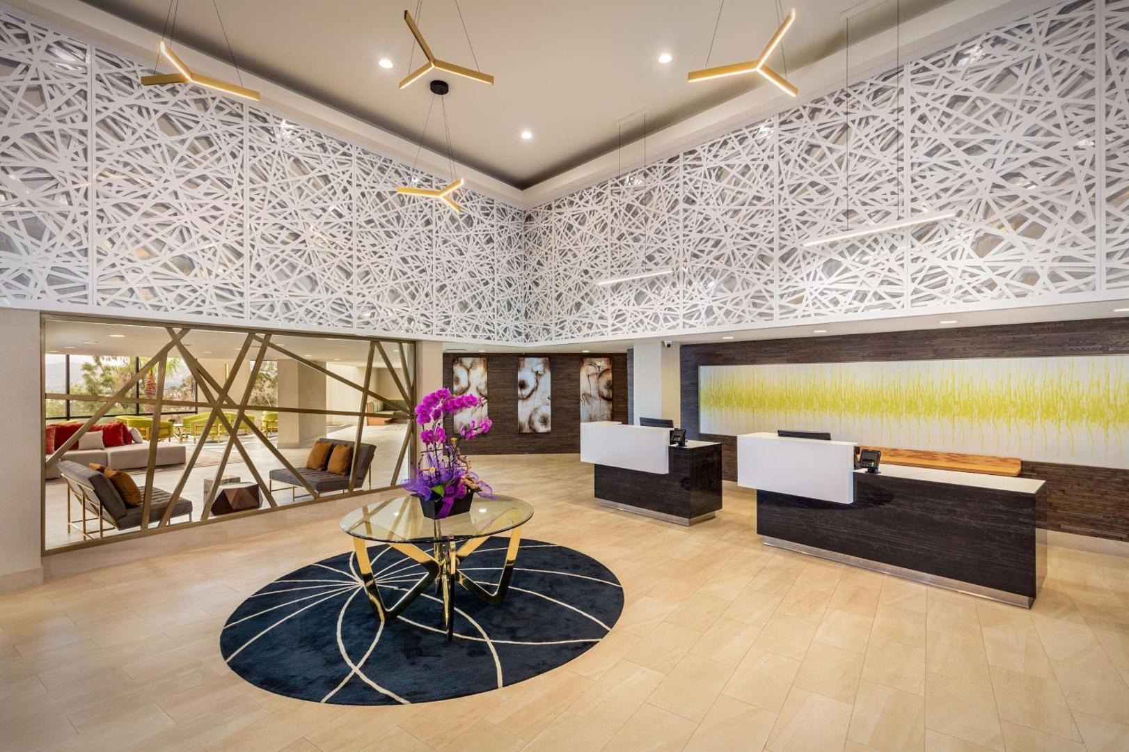 Foto 4: Doubletree By Hilton Pomona