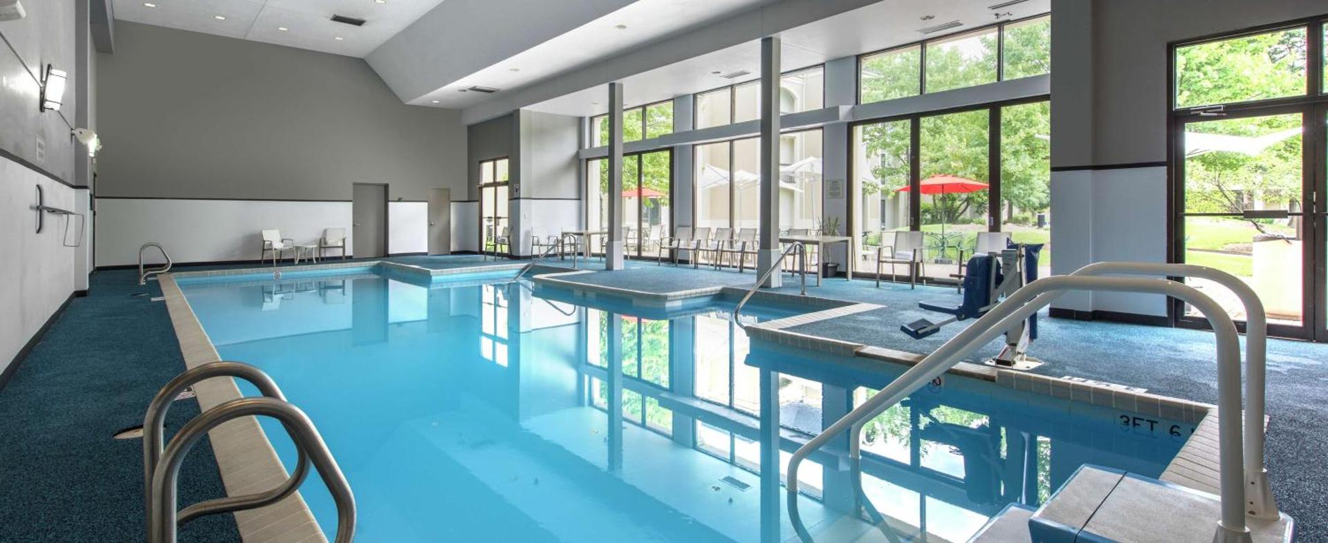 Foto 10: DoubleTree by Hilton Hotel Chicago Wood Dale - Elk Grove