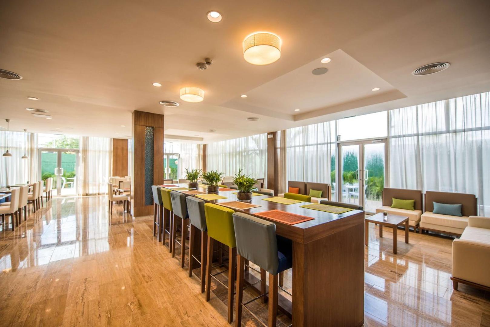 Φωτογραφία 5: Hampton By Hilton Santo Domingo Airport
