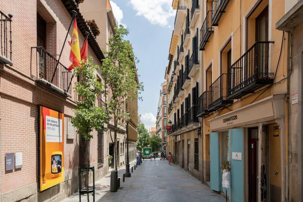 Φωτογραφία 2: Flat in Barrio de las Letras / Cervantes20