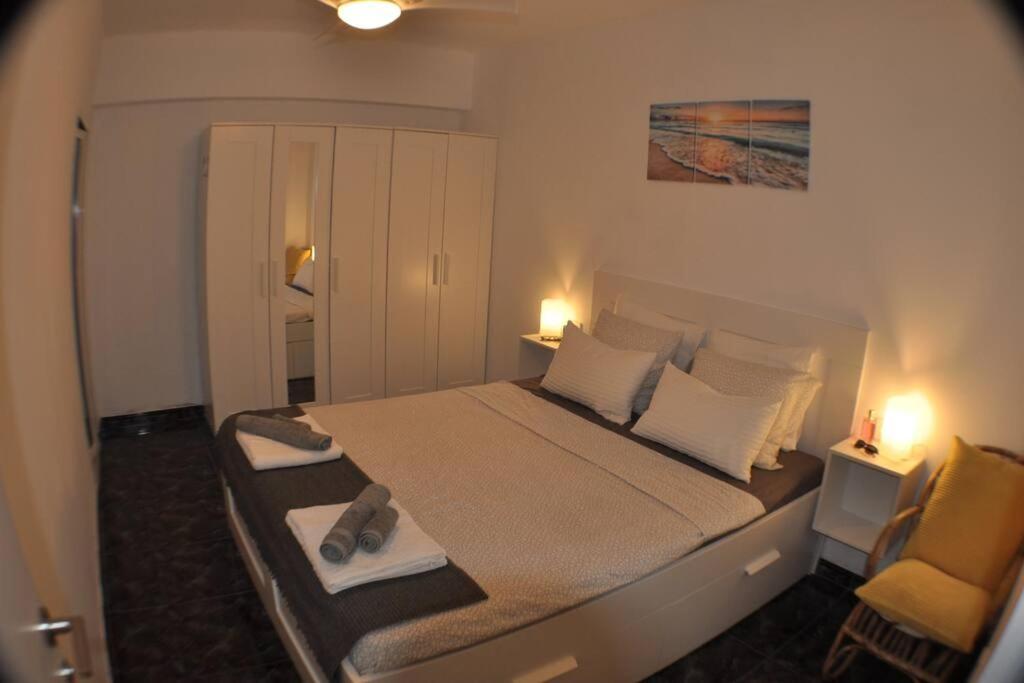 Zdjęcie 7: Spacious, 2 BR/2 BA, 3 Min walk to the beach
