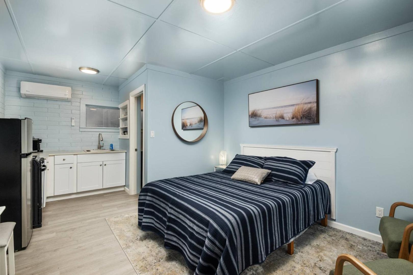 Foto 7: Cottages at Rockaway Beach Suite #4