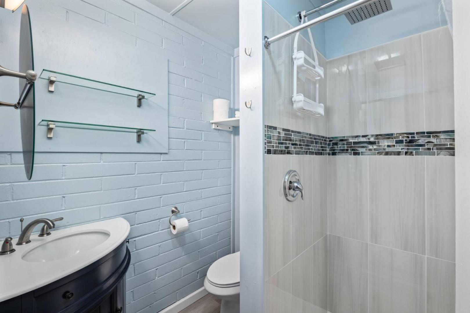 Foto 6: Cottages at Rockaway Beach Suite #2