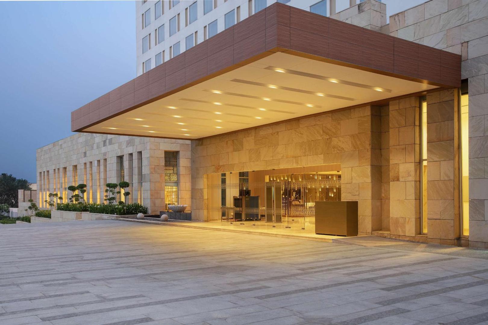 Фотография 2: DoubleTree By Hilton Jaipur Amer