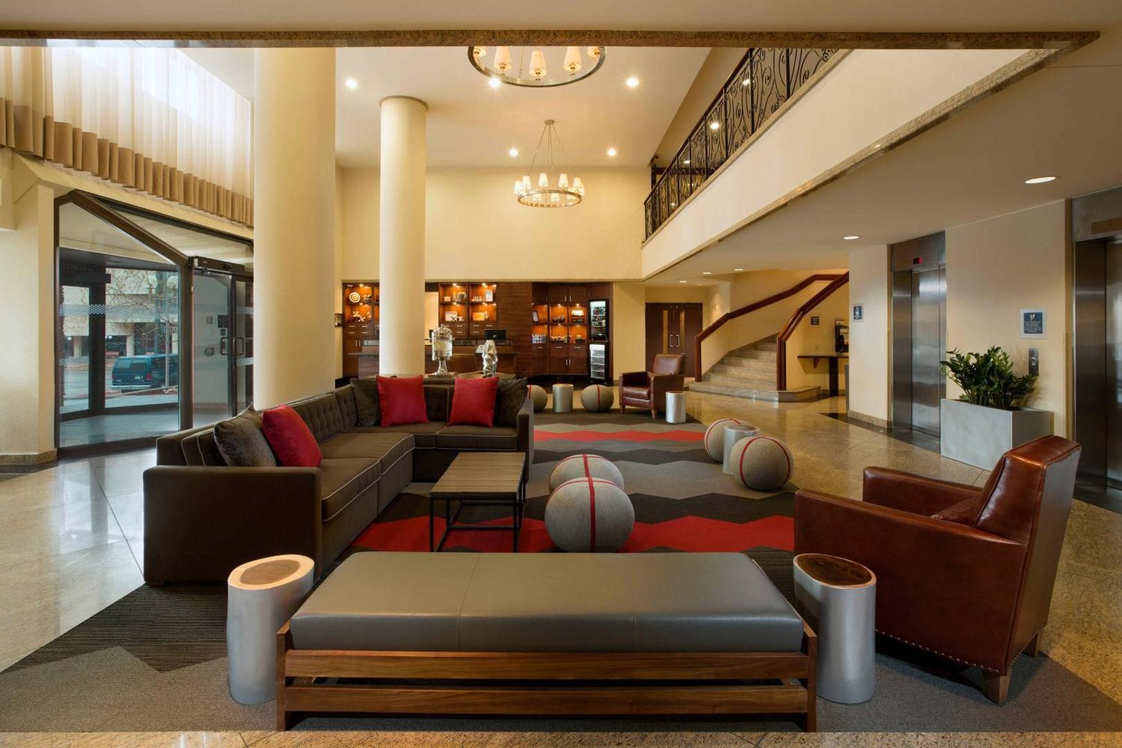 Foto 4: Four Points by Sheraton Hotel & Conference Centre Gatineau-Ottawa