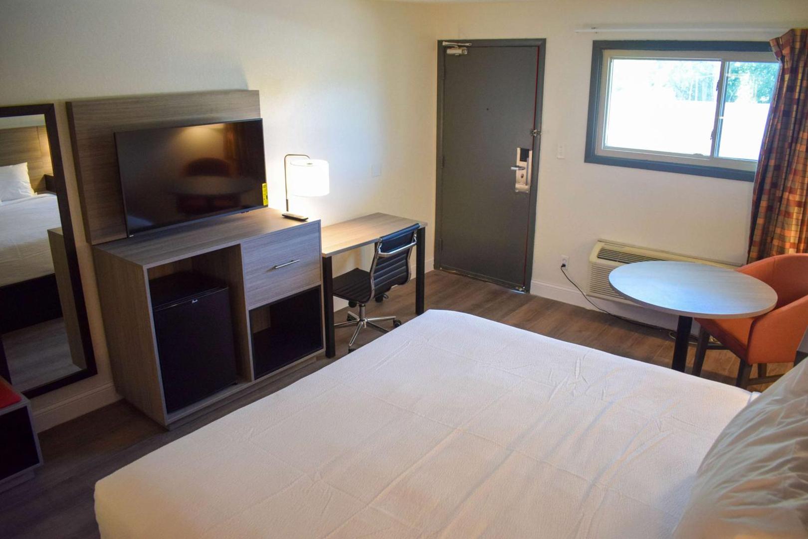 Fotografie 7: Ramada by Wyndham Cleveland Airport West