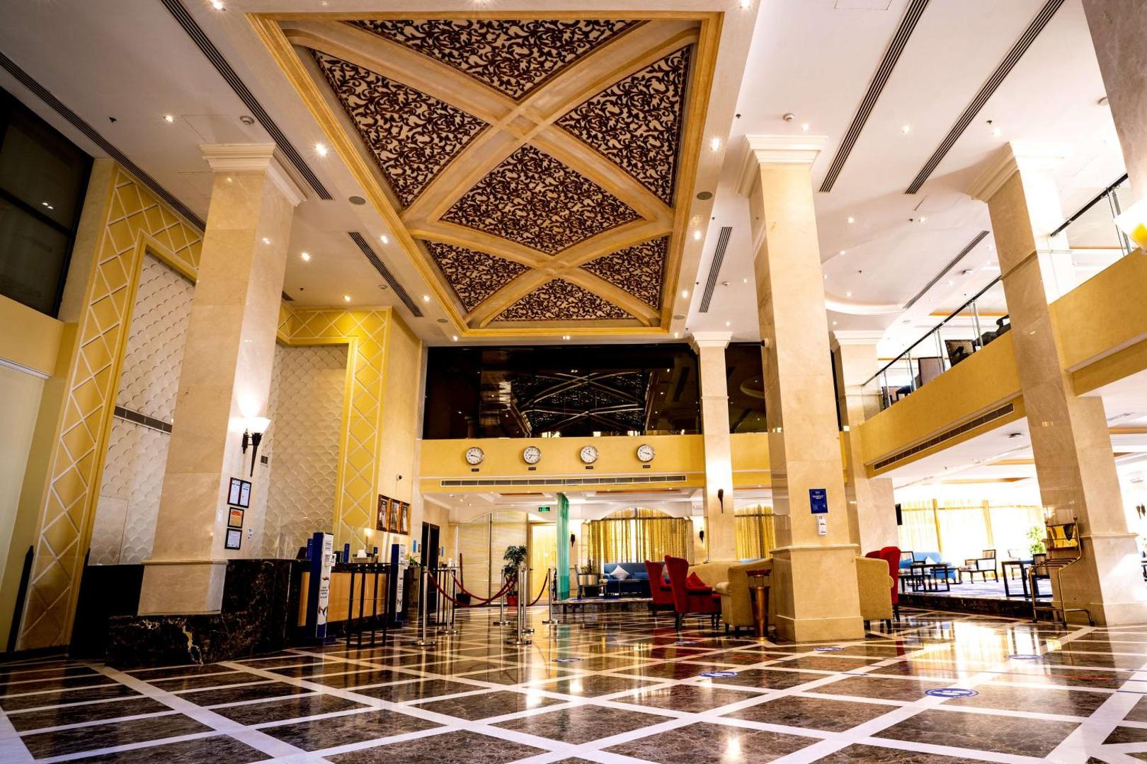 Kuva 2: DoubleTree by Hilton Dhahran
