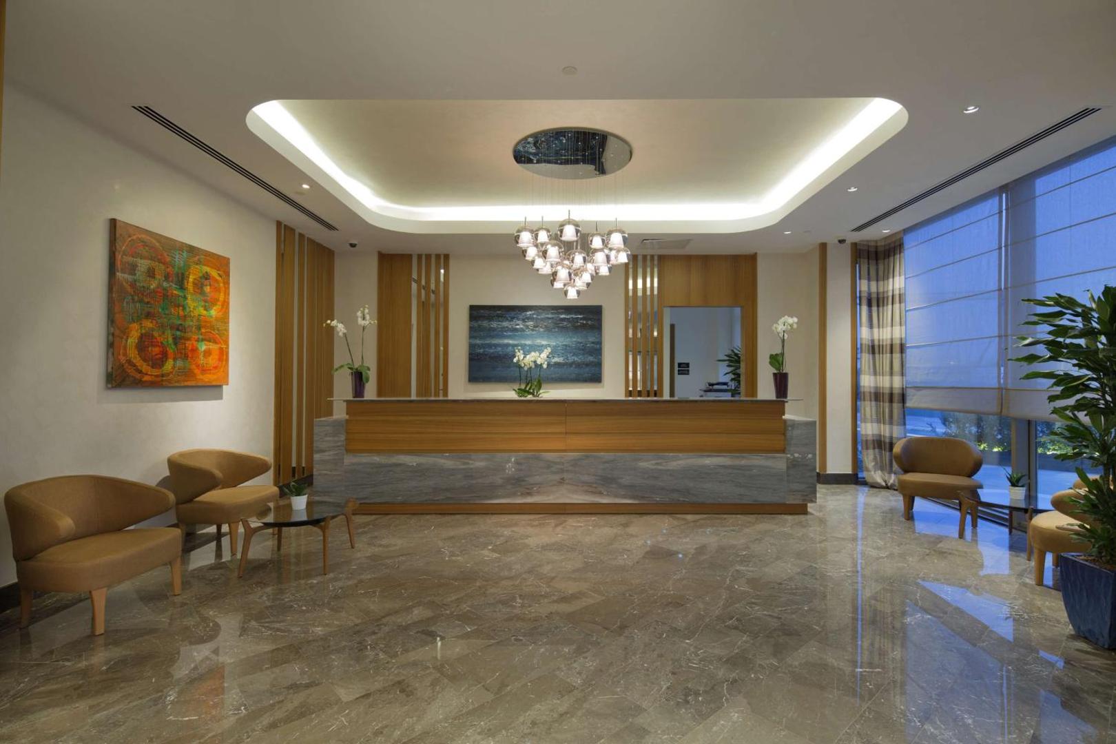 DoubleTree by Hilton Hotel Istanbul - Tuzla photo 2