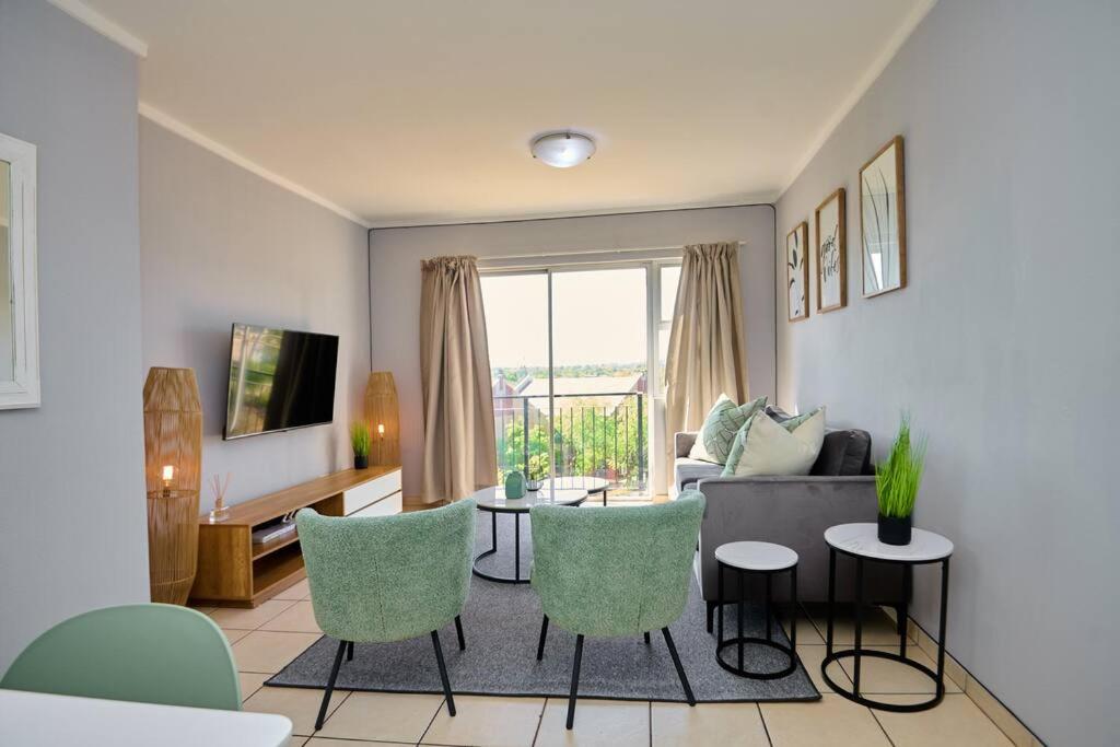Zdjęcie 5: Unit 309 at Menlyn Place