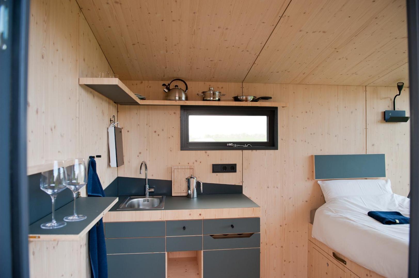 Bild 7: Sleep Space 22 - Green Tiny Village Harlesiel