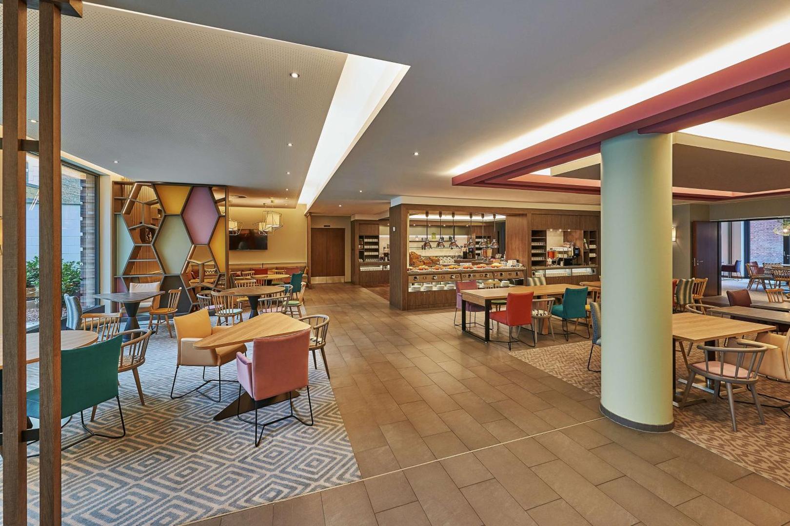 Bild 10: Hampton by Hilton Berlin City West