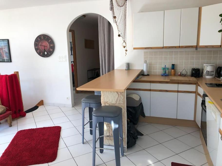 Photo 8 : Flat in a unique location 30 m from the beach with terrace and garden