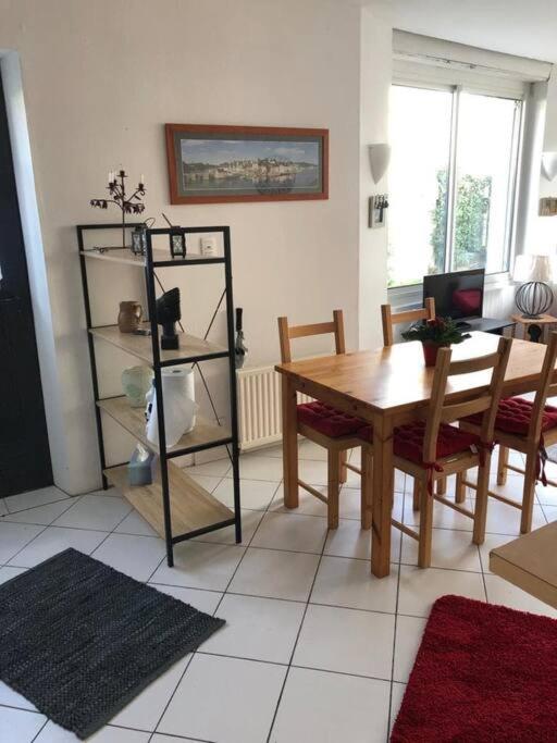 Photo 9 : Flat in a unique location 30 m from the beach with terrace and garden