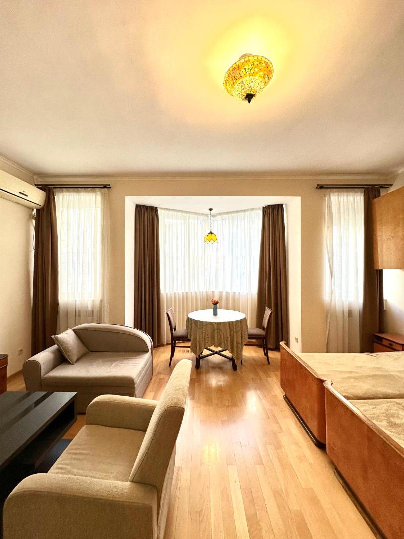 Foto 2: Studio Flat in Center of Tbilisi