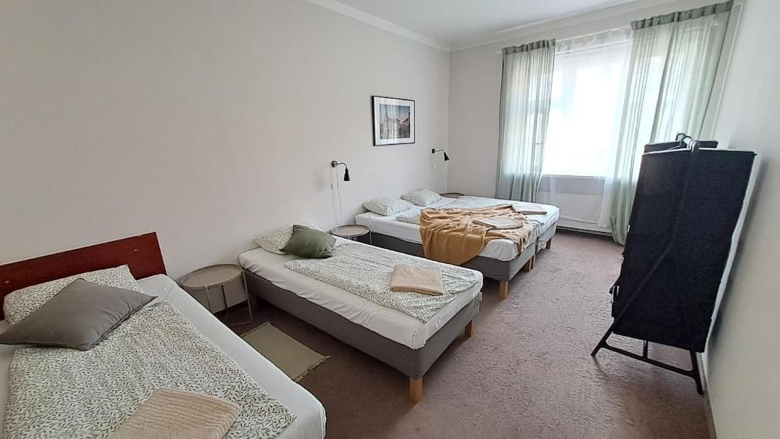 Bild 6: Flat in Zizkov -402-
