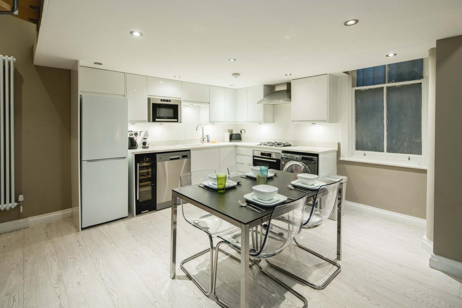 Kuva 7: Central, Kensington, 3Beds, Cosy, Parks, Pubs