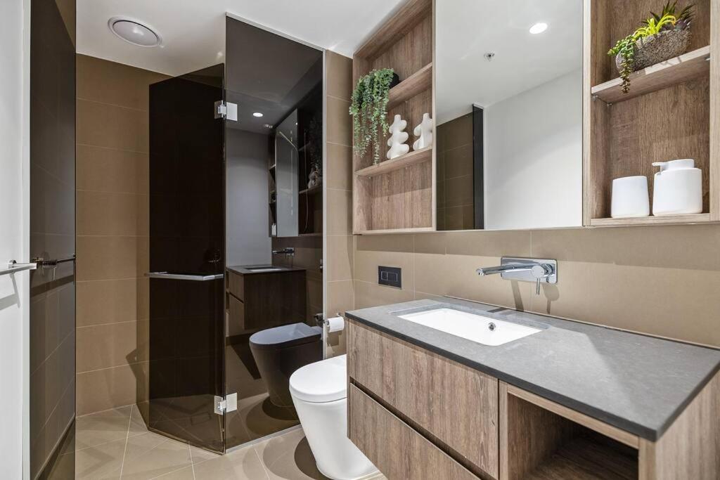 CBD, Stylish, Heated Pool, Gym, Sauna, Steam, BBQの写真5