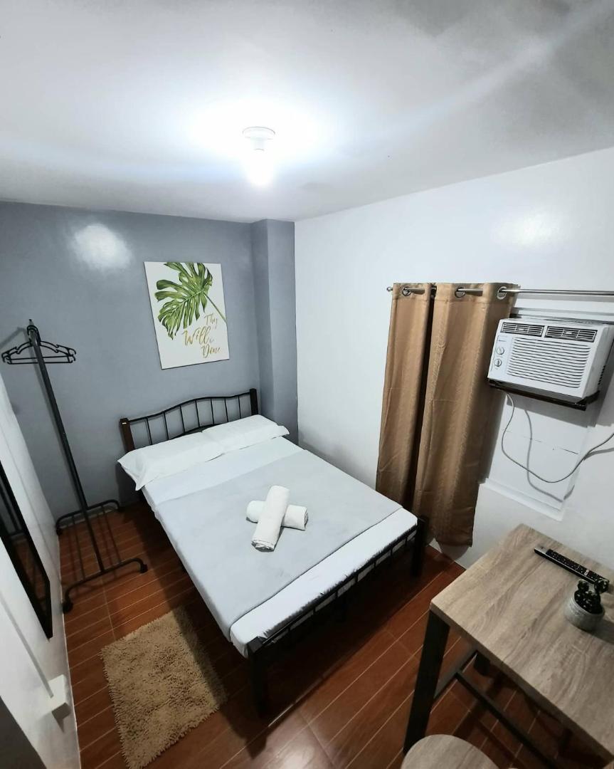 Foto 7: Studio type unit - Host Homes Apitong