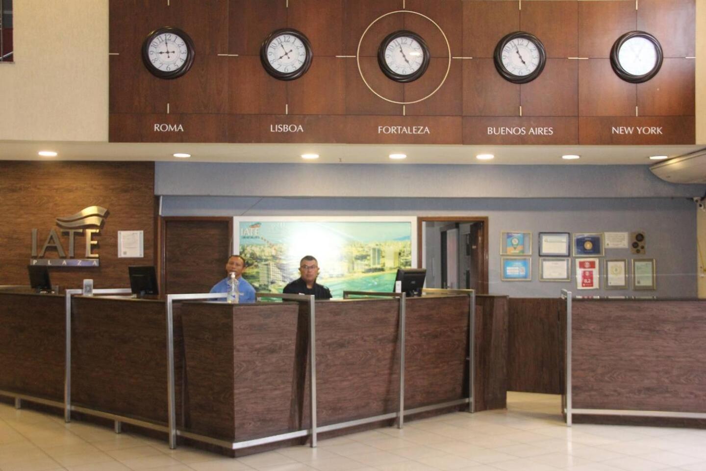 Φωτογραφία 10: Flat 912 - Iate Plaza Hotel