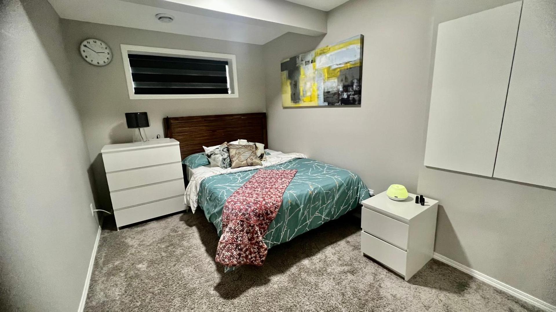 Фотография 2: Fully Separate & Private Guest Suite