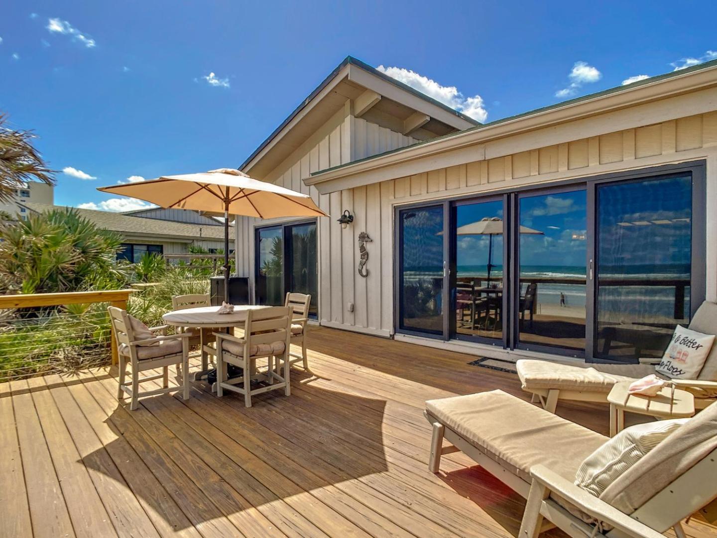 Fotografie 4: Beachfront with large deck Pool Sea Dunes Sailfish A2