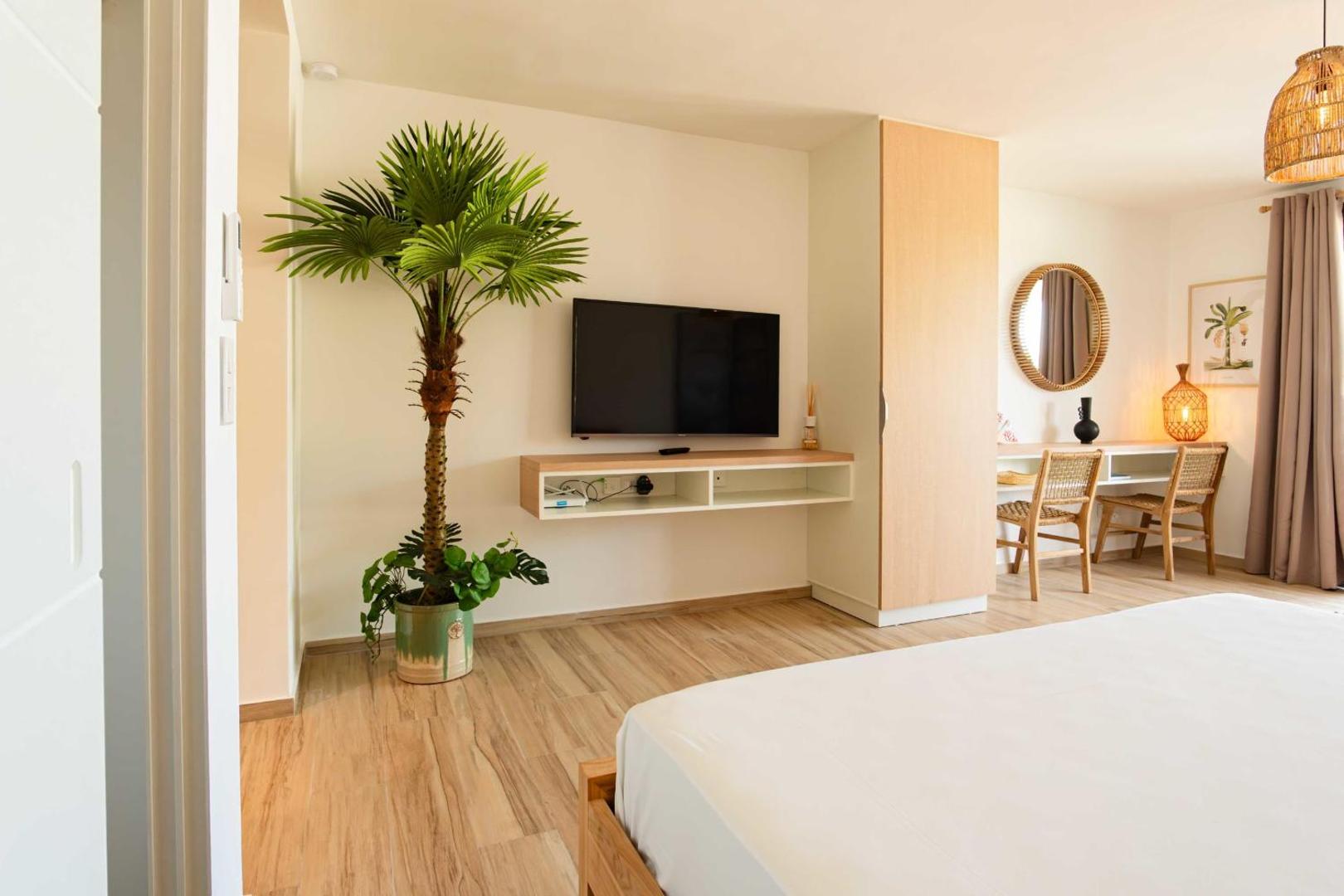 Foto 6: Large studio with beach and pool in Orient Bay
