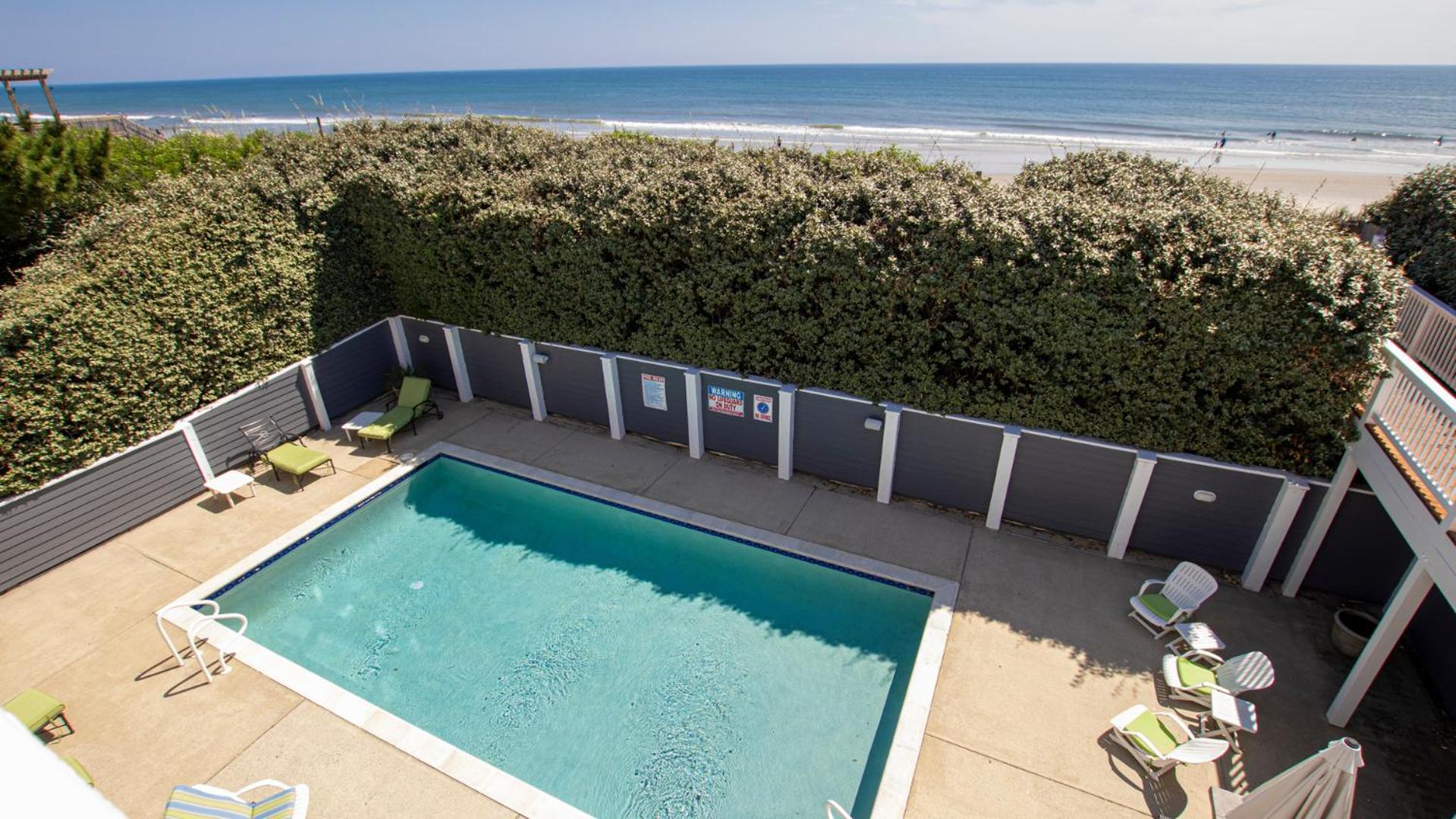 Foto 2: OCEANFRONT, Ocean views, ELEV, Private Pool, Private beach access, WL1083, Lighthouse Drive